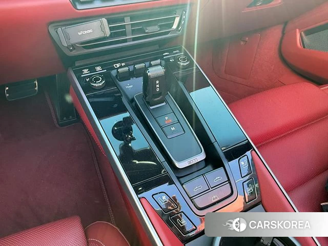 Porsche 911(992) id 4383214 из Кореи 14