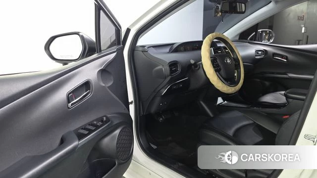 Toyota Prius 4th Generation id 4698576 из Кореи 20