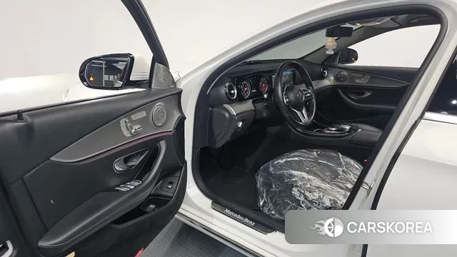 Mercedes-Benz E-Class W213 id 3557620 из Кореи 20