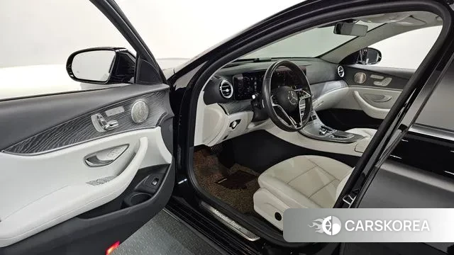 Mercedes-Benz E-Class W213 id 3721962 из Кореи 20