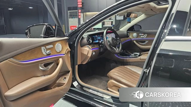 Mercedes-Benz E-Class W213 id 4677530 из Кореи 20
