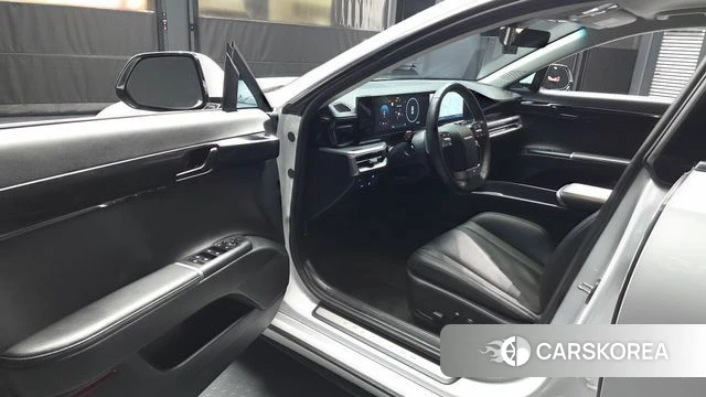 Hyundai Grandeur (GN7) id 4382248 из Кореи 34