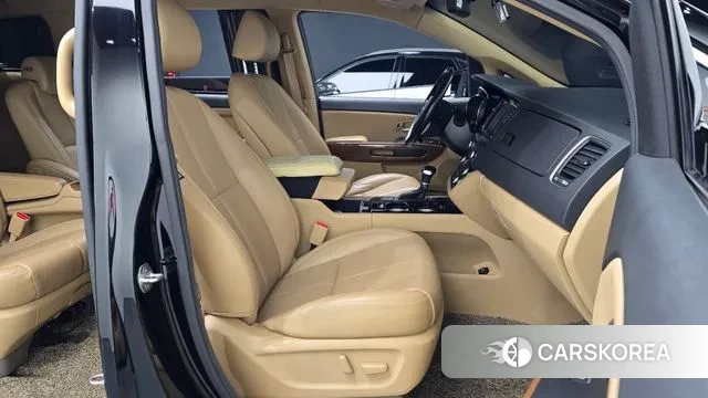 Kia All New Carnival id 3622658 из Кореи 20