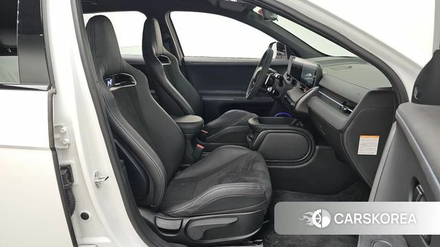 Hyundai Ionic 5 id 4279917 из Кореи 37