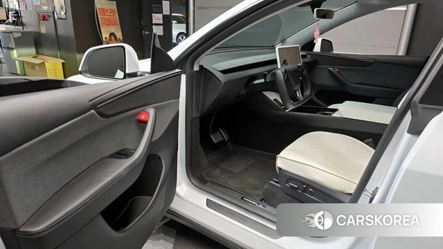 Tesla Model Y id 3896504 из Кореи 20