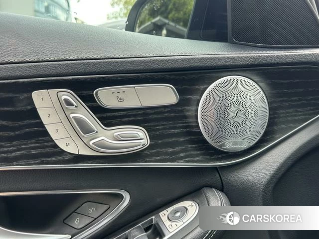 Mercedes-Benz Class C id 4297509 из Китая 17