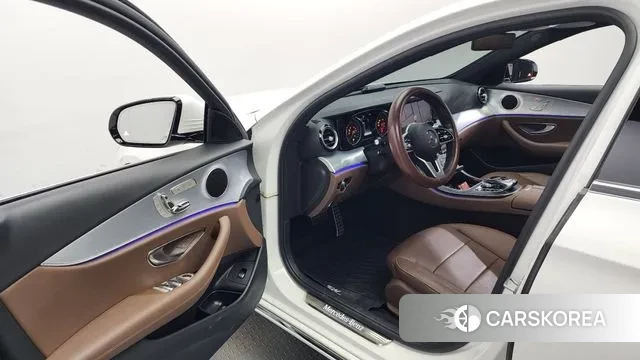 Mercedes-Benz E-Class W213 id 3220339 из Кореи 20