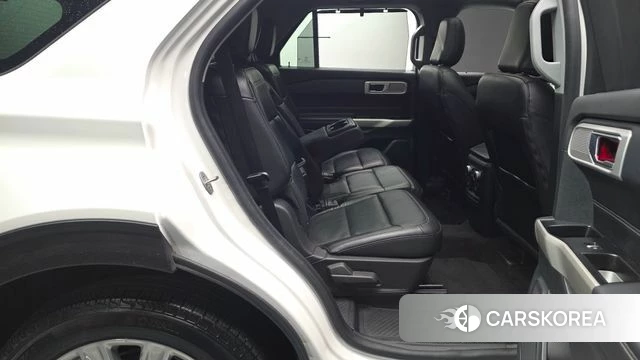 Ford Explorer 6th Generation id 4555540 из Кореи 33