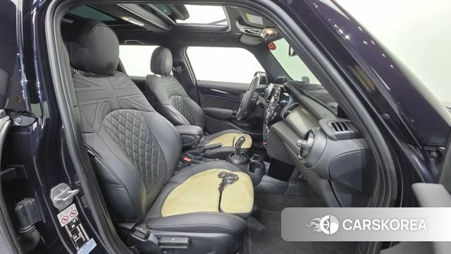 Mini Cooper S id 4773893 из Кореи 31