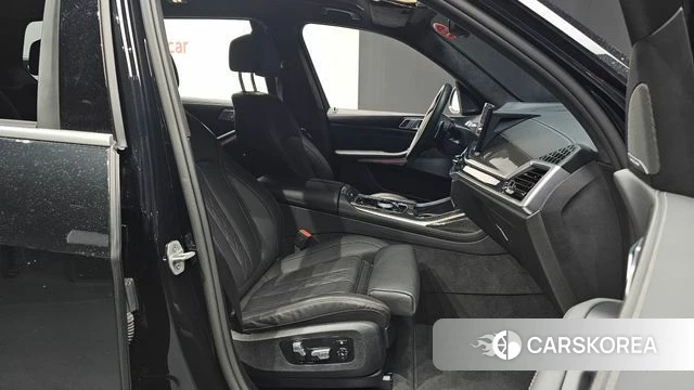 BMW X7 (G07) id 3896550 из Кореи 20