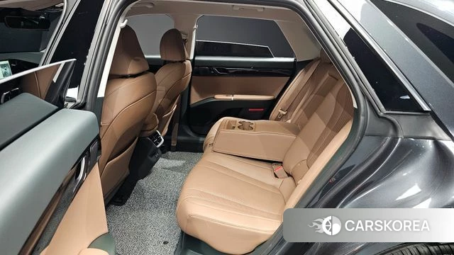 Hyundai Grandeur Hybrid (GN7) id 4222609 из Кореи 30