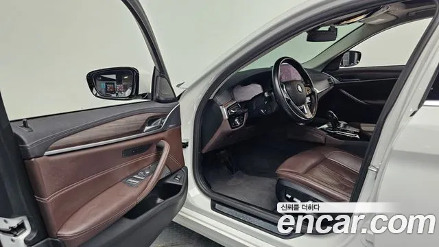 BMW 5 Series (G30) id 2849543 из Кореи 20