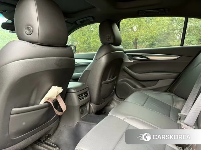 Cadillac CT5 id 4238137 из Китая 21