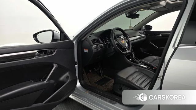 Volkswagen The New Passat id 4751249 из Кореи 20