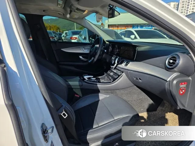 Mercedes-Benz E-Class W213 id 3325376 из Кореи 20