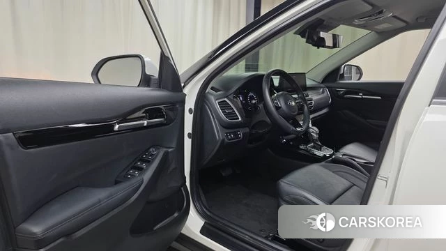 Kia Seltos id 4849330 из Кореи 31