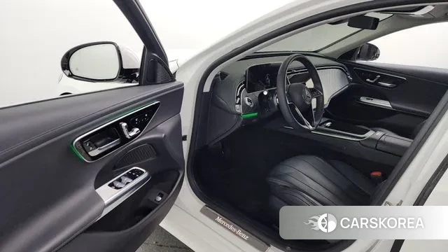 Mercedes-Benz E-Class W214 id 3679572 из Кореи 20