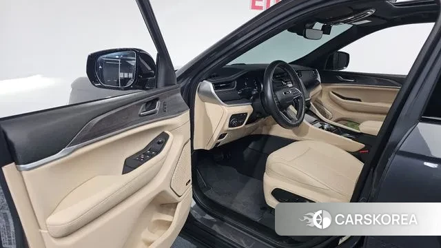 Jeep Grand Cherokee (WL) id 3400113 из Кореи 20