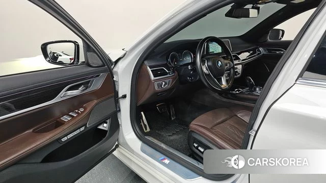 BMW 7 Series (G11) id 4638319 из Кореи 20
