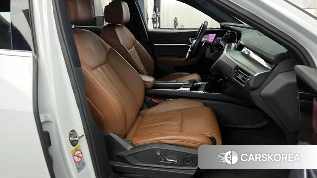 Audi e-Tron id 4361746 из Кореи 35