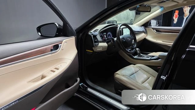 Hyundai Grandeur IG id 4356781 из Кореи 33