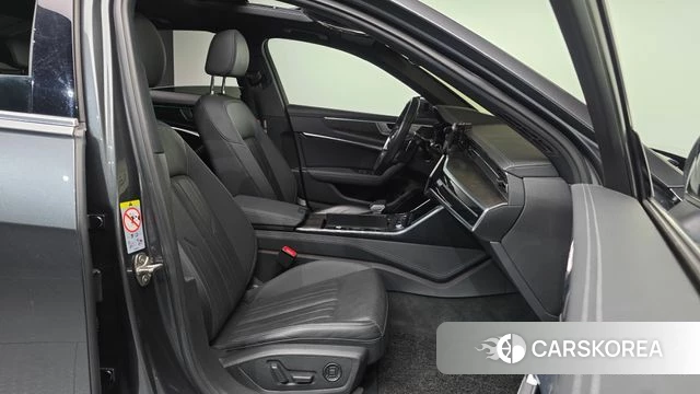 Audi A6 (C8) id 3812660 из Кореи 20