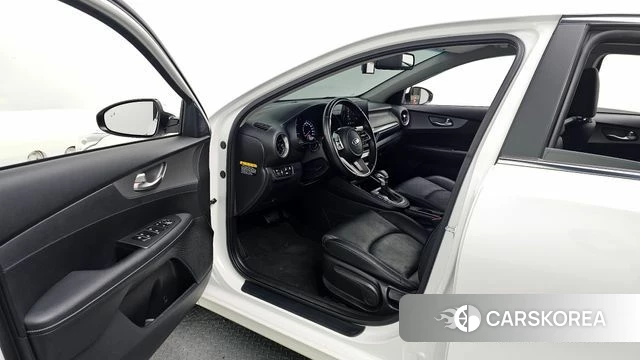 Kia Come New K3 id 3866790 из Кореи 20