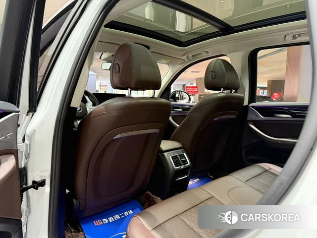 BMW X3 id 4368382 из Китая 35