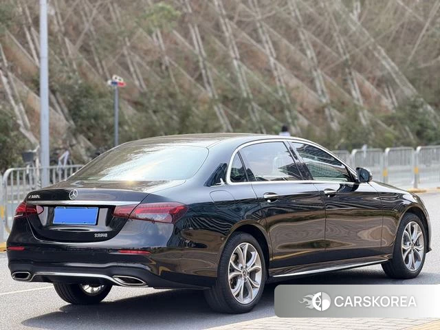 Mercedes-Benz E-class id 4278047 из Китая 15