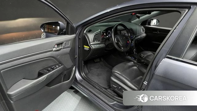 Hyundai Avante AD id 3814377 из Кореи 20