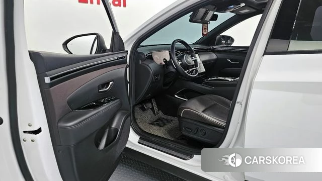 Hyundai Tucson (NX4) id 3897368 из Кореи 20