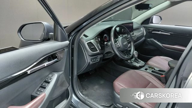 Kia Seltos id 4309057 из Кореи 32