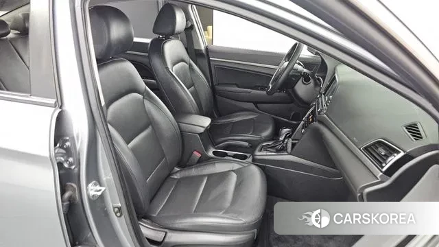 Hyundai Avante AD id 3455200 из Кореи 20