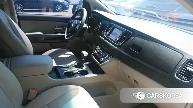 Kia The New Carnival id 3090067 из Кореи 20