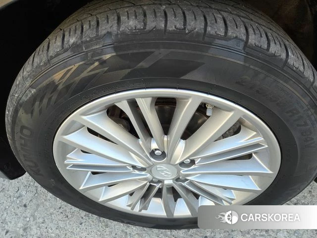 Hyundai Kona id 3856608 из Кореи 20