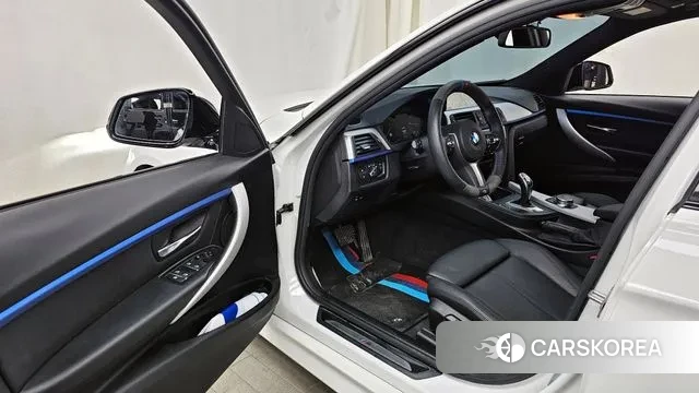 BMW 3 Series (F30) id 3578689 из Кореи 20