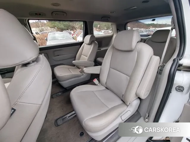 Kia The New Carnival id 2211914 из Кореи 18