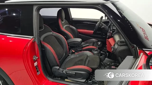 Mini Cooper S id 3469580 из Кореи 20