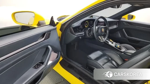 Porsche 911(992) id 3443178 из Кореи 20