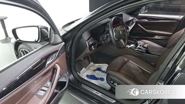 BMW 5 Series (G30) id 3026946 из Кореи 20