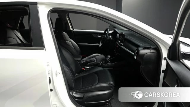 Kia Come New K3 id 4019923 из Кореи 20