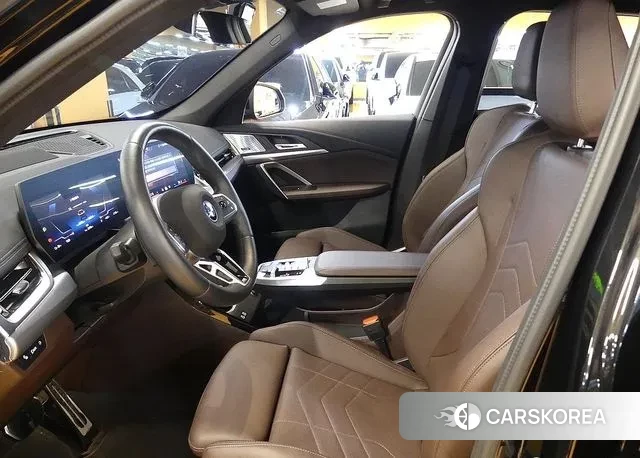 BMW iX1 (U11) id 3462088 из Кореи 20