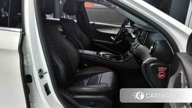 Mercedes-Benz E-Class W213 id 3853721 из Кореи 20