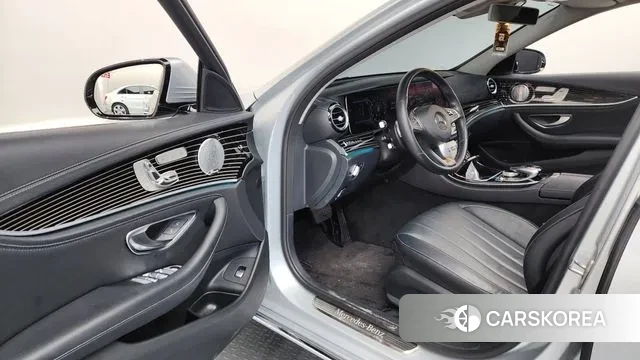 Mercedes-Benz E-Class W213 id 3547628 из Кореи 20