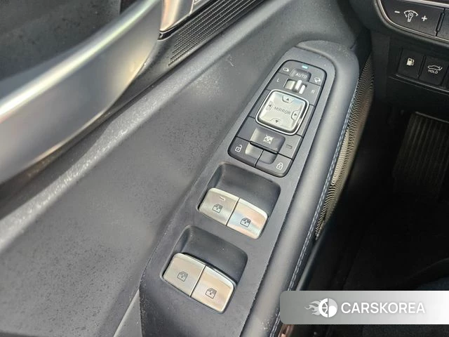 Genesis G90 id 4873287 из Кореи 19