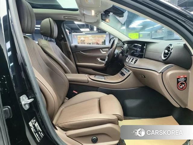 Mercedes-Benz E-class id 4277206 из Китая 12