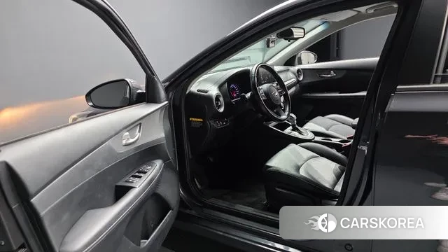 Kia Come New K3 id 3736567 из Кореи 20