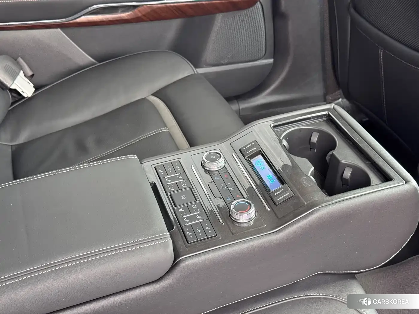 Ford Taurus id 4570801 из Китая 16