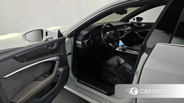Audi A7 (4K) id 4619904 из Кореи 32