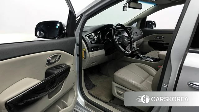 Kia The New Carnival id 3917221 из Кореи 20